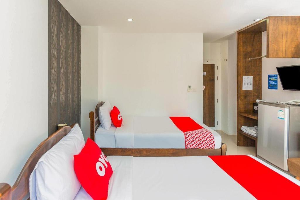 Patong Oyo 472 Tang Cheng Holiday Hotel מראה חיצוני תמונה